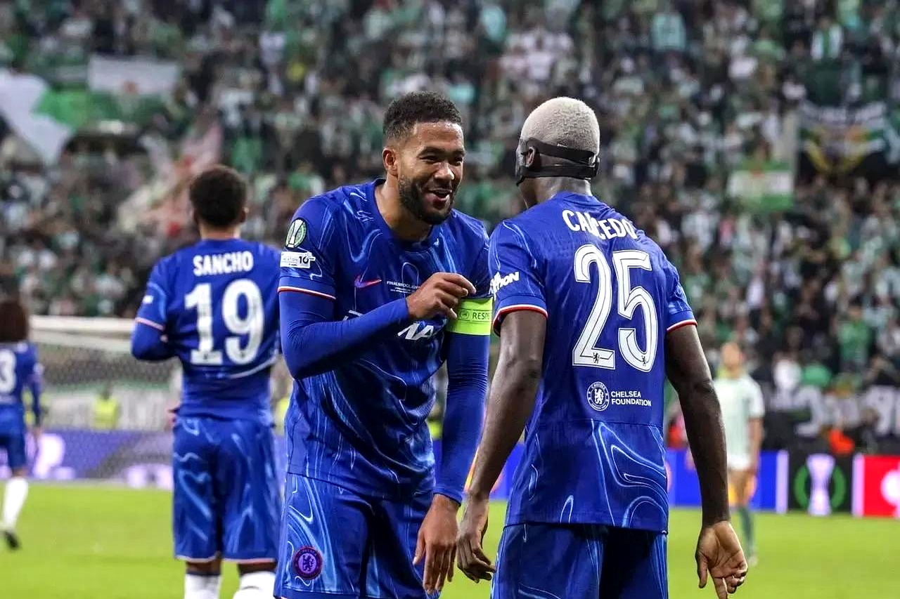 切尔西逆转拜仁,豪取胜利领跑小组 切尔西逆转拜仁,豪取胜利领跑小组