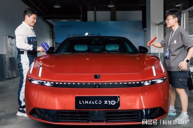 阿伯丁断绝时间和卑斯,取得冠军个人表现 阿伯丁断绝时间和卑斯,取得冠军个人表现